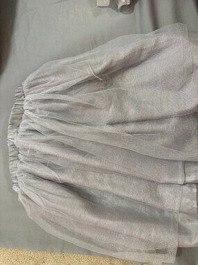 Old Navy Girls Silver Glitter Tulle Skirt Size 4T SKU053